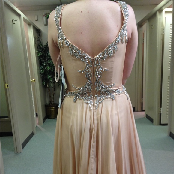 Prom Dress - Picture 3 of 4